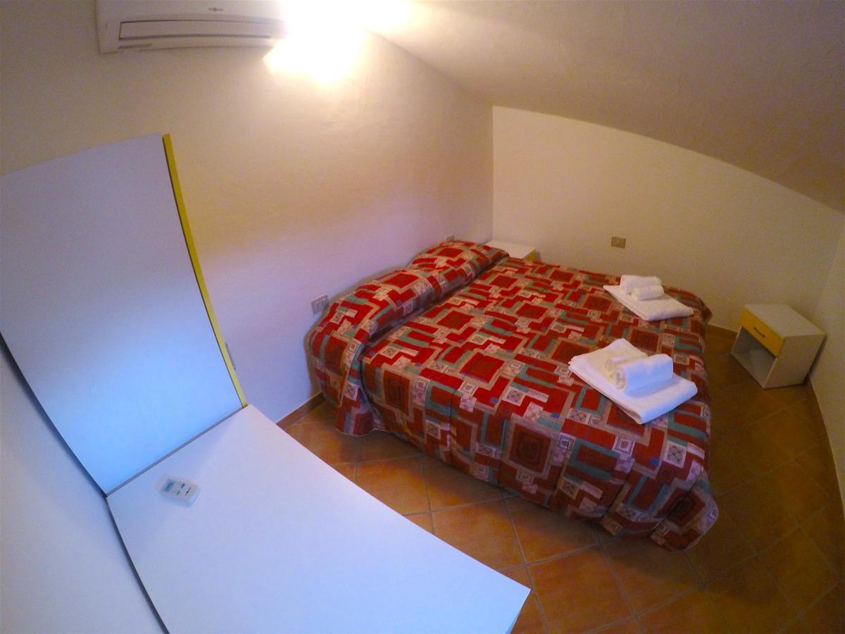 La Coccinella Al Mare Bed & Breakfast San Teodoro  Eksteriør bilde