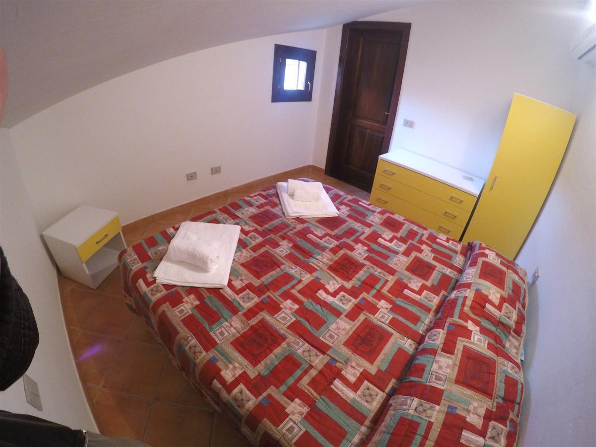 La Coccinella Al Mare Bed & Breakfast San Teodoro  Eksteriør bilde