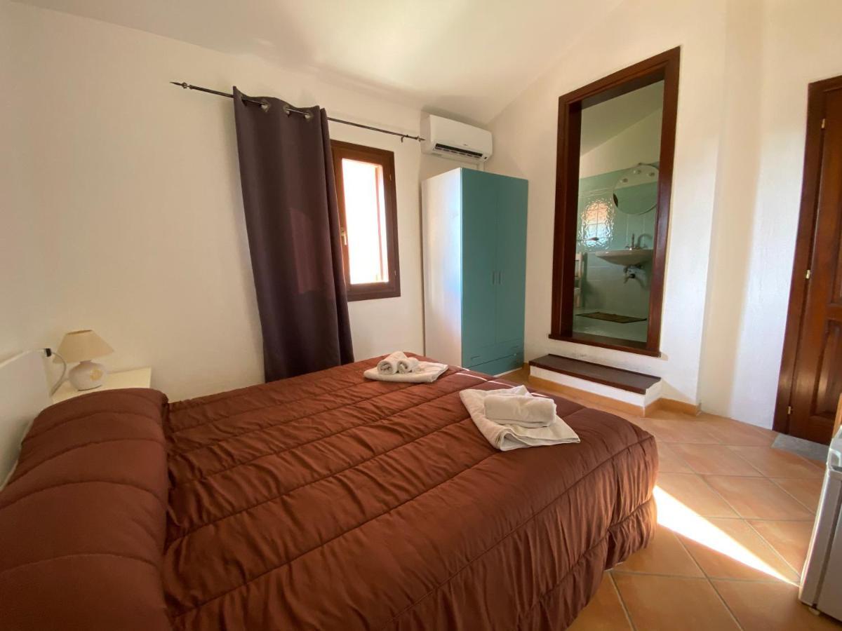 La Coccinella Al Mare Bed & Breakfast San Teodoro  Eksteriør bilde